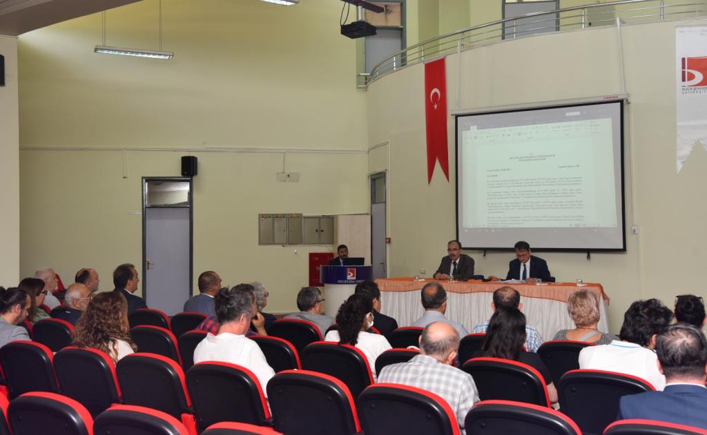 Üniversitemiz Yönetim-Senato Toplantısı Osmaneli MYO'da Yapıldı